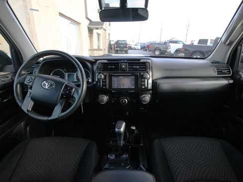 Used 2019 Toyota 4Runner 4WD image 13