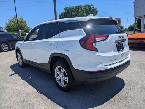 Used 2024 GMC Terrain SLE AWD/4WD image 6
