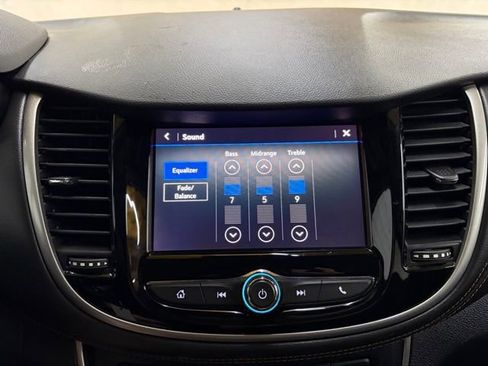 Used 2020 Chevrolet Trax LS FWD image 36