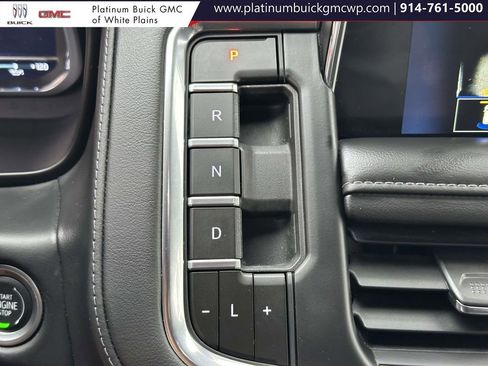 Used 2024 Chevrolet Tahoe Z71 w/ Luxury Package image 25