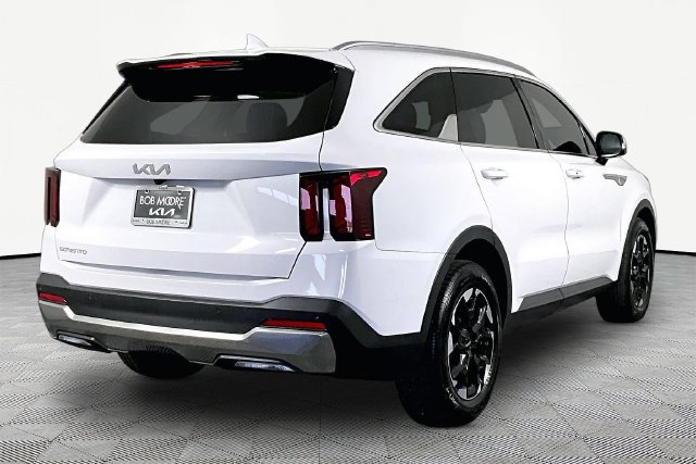 Certified 2026 Kia Sorento S FWD image 6