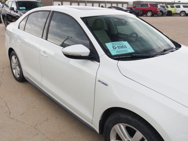 Used 2013 Volkswagen Jetta SEL FWD image 10