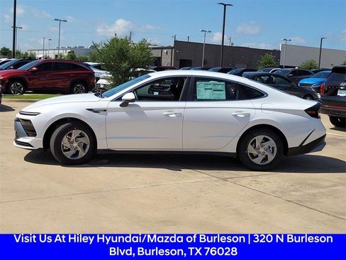 Used 2025 Hyundai Sonata SE image 4