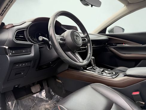 Used 2021 MAZDA CX-30 FWD 2.5 S w/ Premium Package image 46