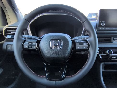 New 2025 Honda Pilot Sport image 23
