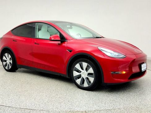 Used 2020 Tesla Model Y Long Range AWD/4WD image 3