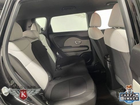 Used 2018 Kia Soul w/ Convenience Package FWD image 22