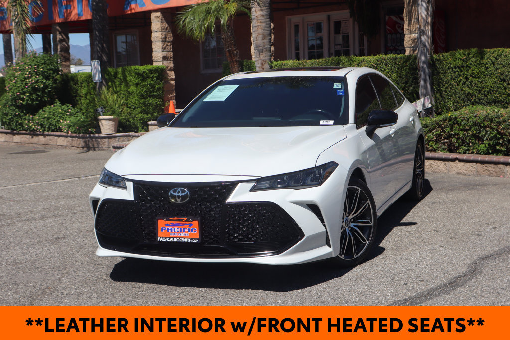Used 2019 Toyota Avalon XSE w/ All Weather Liner Package FWD image 4
