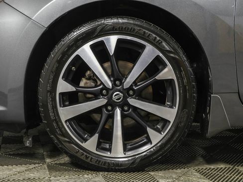 Used 2018 Nissan Altima 2.5 SR image 19