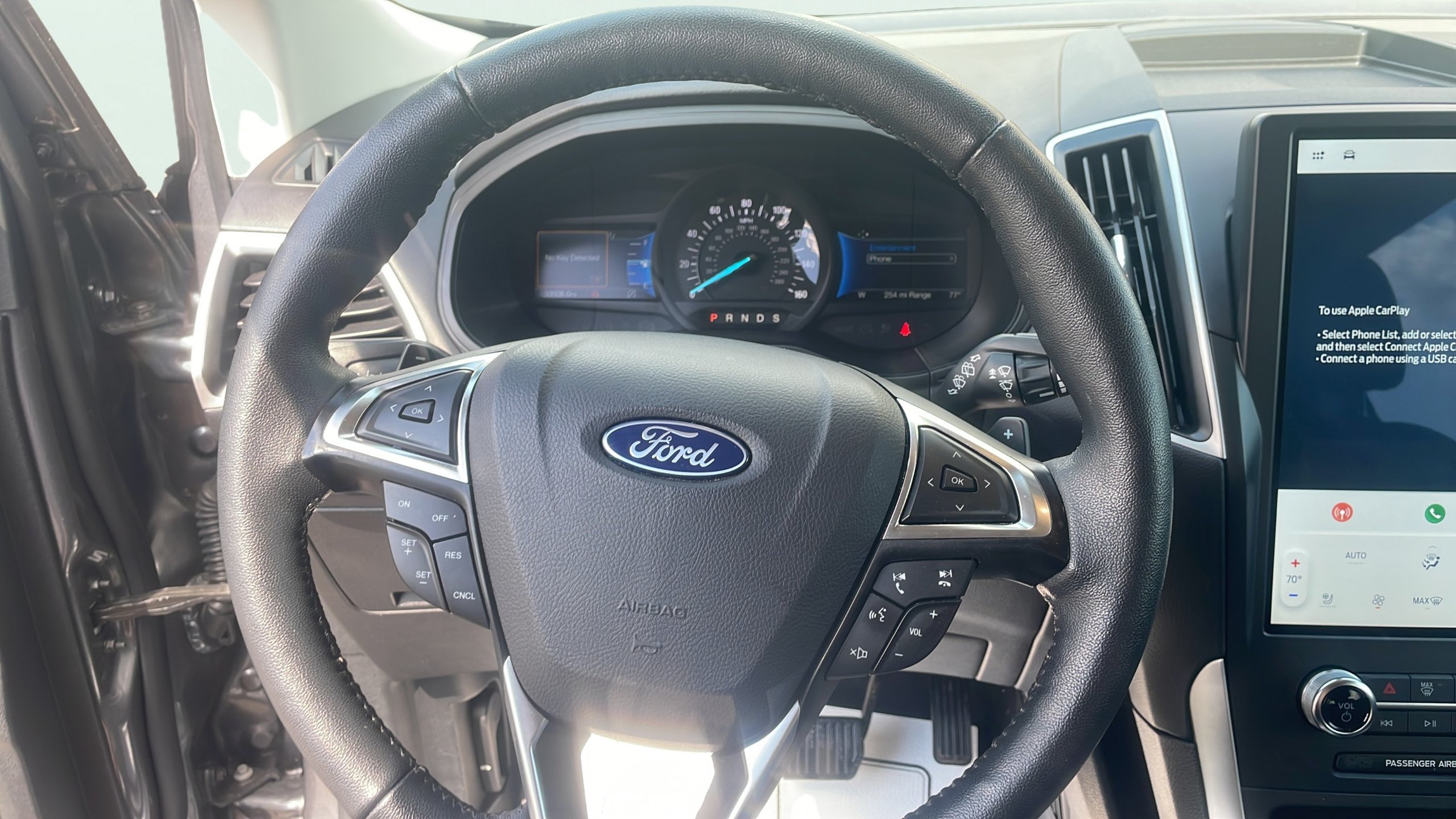 Certified 2024 Ford Edge SEL w/ Convenience Package AWD/4WD image 15