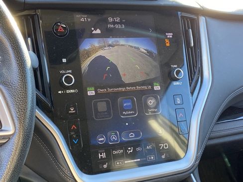 Used 2021 Subaru Outback Limited image 15