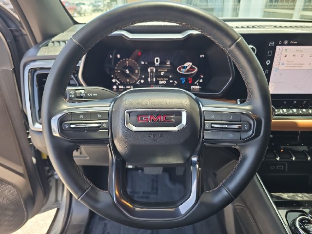 Certified 2025 GMC Canyon AT4 w/ Nightfall Edition AWD/4WD image 27