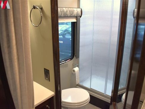 Used 2019 Mercedes-Benz Sprinter 170 image 40