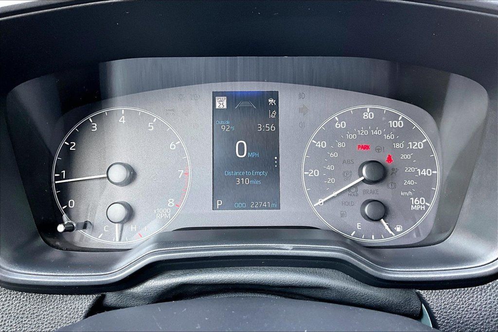 Used 2025 Toyota Corolla LE FWD image 20