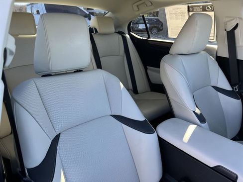 Used 2024 Lexus ES 300h w/ Premium Package image 23