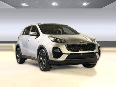 Used 2022 Kia Sportage LX w/ LX AWD Value Edition Package image 7
