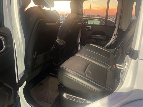 Used 2024 Jeep Wrangler High Altitude image 7