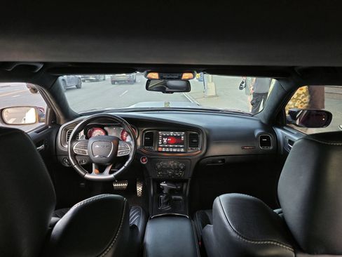 Used 2020 Dodge Charger SRT Hellcat w/ Harman/Kardon Audio Group RWD image 27