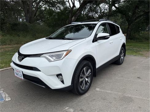 Used 2017 Toyota RAV4 XLE w/ All Weather Liner Package FWD image 3