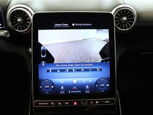 Used 2022 Mercedes-Benz SL 55 AMG 4MATIC image 30