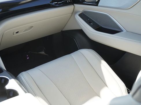 Used 2022 Acura MDX FWD w/ Technology Package image 26