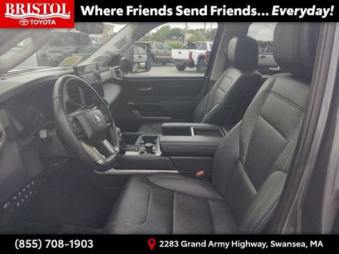 Used 2022 Toyota Tundra Limited AWD/4WD image 16