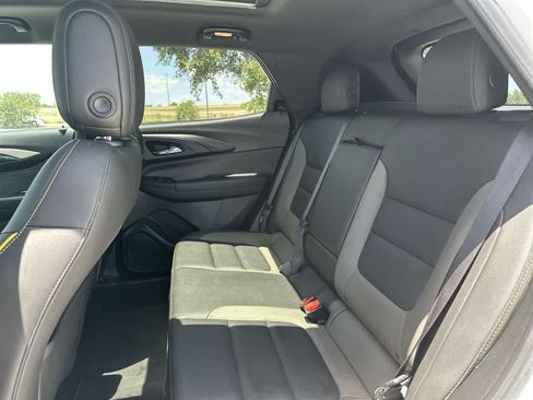 Used 2024 Chevrolet TrailBlazer ACTIV w/ Convenience Package FWD image 19