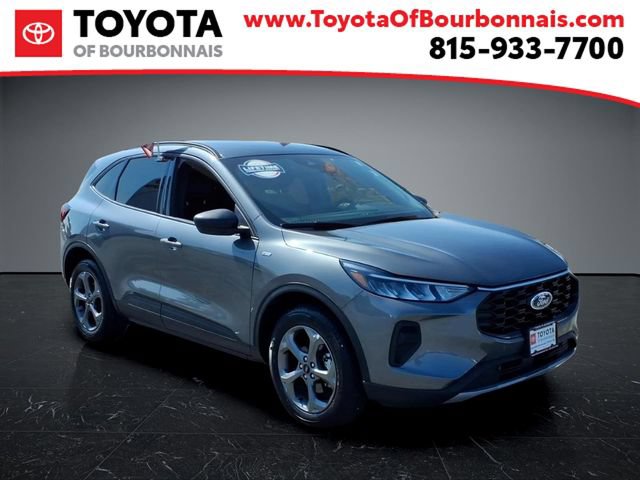 Used 2026 Ford Escape ST-Line AWD/4WD image 1