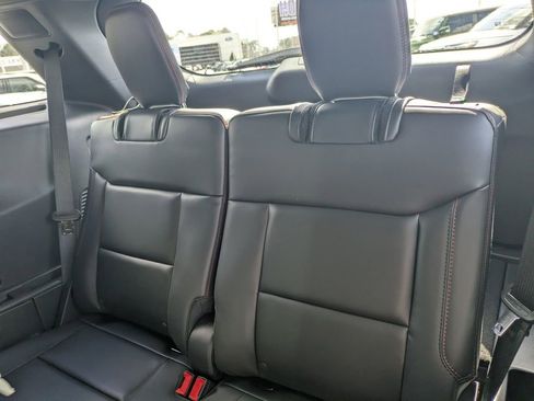 New 2026 Ford Explorer ST-Line w/ ST-Line Street Pack image 16