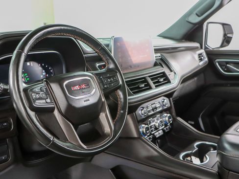 Used 2023 GMC Yukon XL AT4 image 26