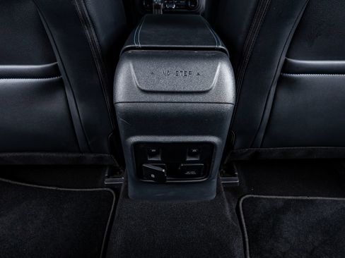 Used 2024 Ford Bronco Wildtrak AWD/4WD image 32