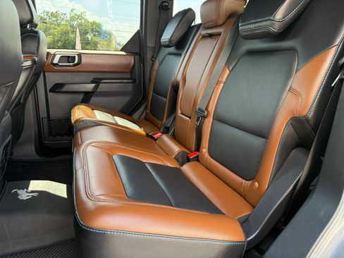 Used 2024 Ford Bronco Outer Banks AWD/4WD image 25