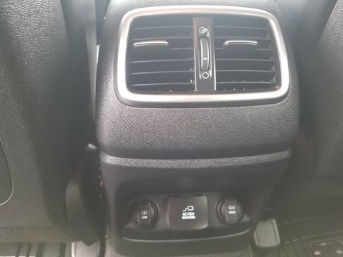 Used 2017 Kia Sorento EX w/ EX V6 Premium Package image 14