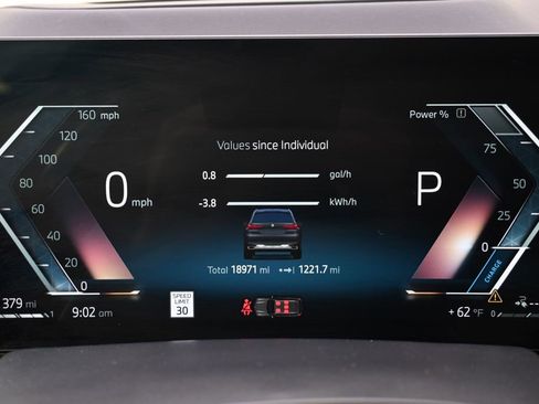 Used 2025 BMW X5 xDrive50e image 26