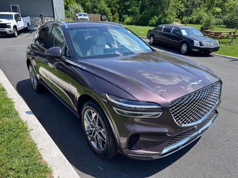 Used 2023 Genesis GV70 2.5T w/ Select Package AWD/4WD image 8