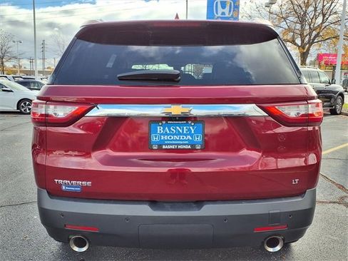 Used 2018 Chevrolet Traverse LT image 10
