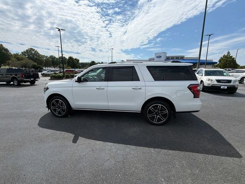 Used 2021 Ford Expedition Max Limited AWD/4WD image 22