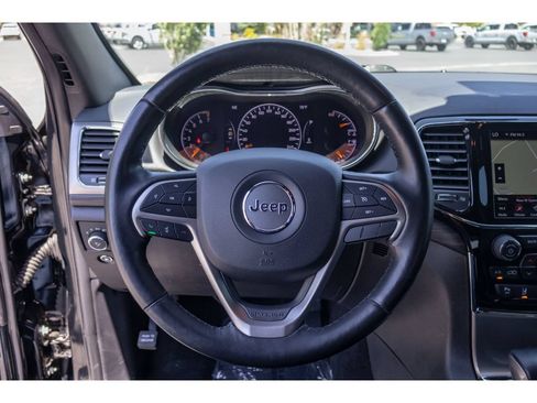 Used 2021 Jeep Grand Cherokee Laredo X AWD/4WD image 21