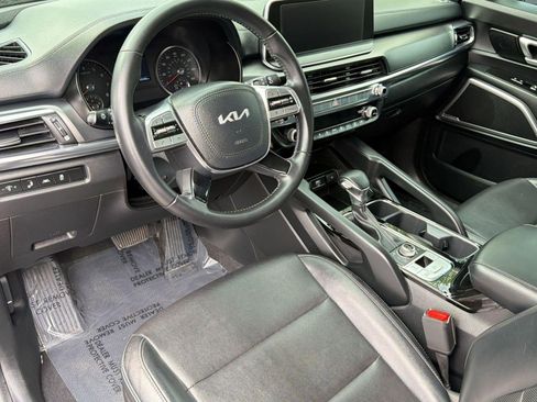 Used 2022 Kia Telluride LX AWD/4WD image 4