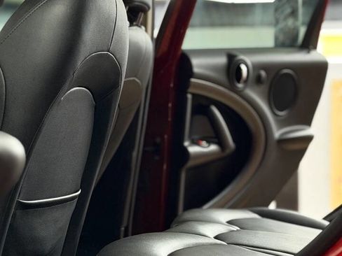 Used 2015 MINI Cooper Countryman S image 9