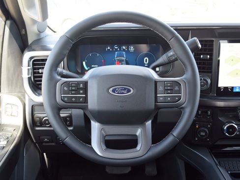 New 2026 Ford F250 Lariat w/ Lariat Ultimate Package AWD/4WD image 8