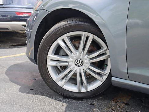 Used 2015 Volkswagen Golf TDI SE FWD image 15