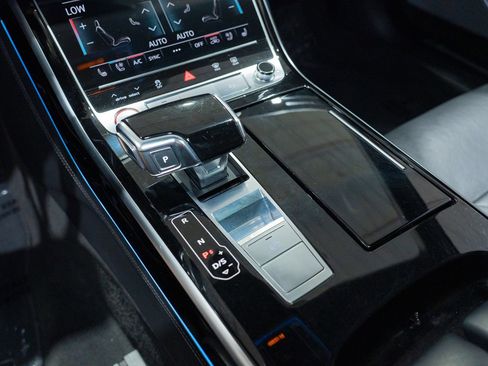 Used 2020 Audi S8 L AWD/4WD image 59