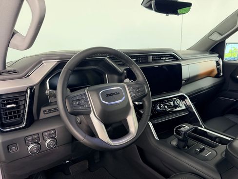 Used 2024 GMC Sierra 1500 Denali w/ Denali Reserve Package image 4