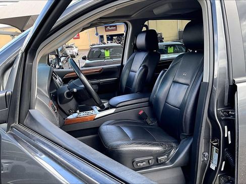 Used 2010 INFINITI QX56 4WD image 36