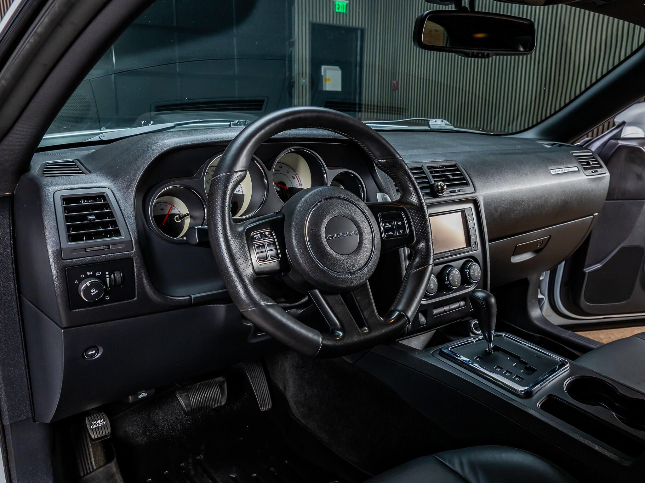 Used 2014 Dodge Challenger R/T RWD image 12