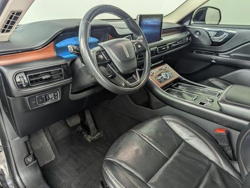 Used 2021 Lincoln Aviator Reserve w/ Equipment Group 208A image 11