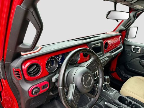 Used 2020 Jeep Wrangler Sport image 12