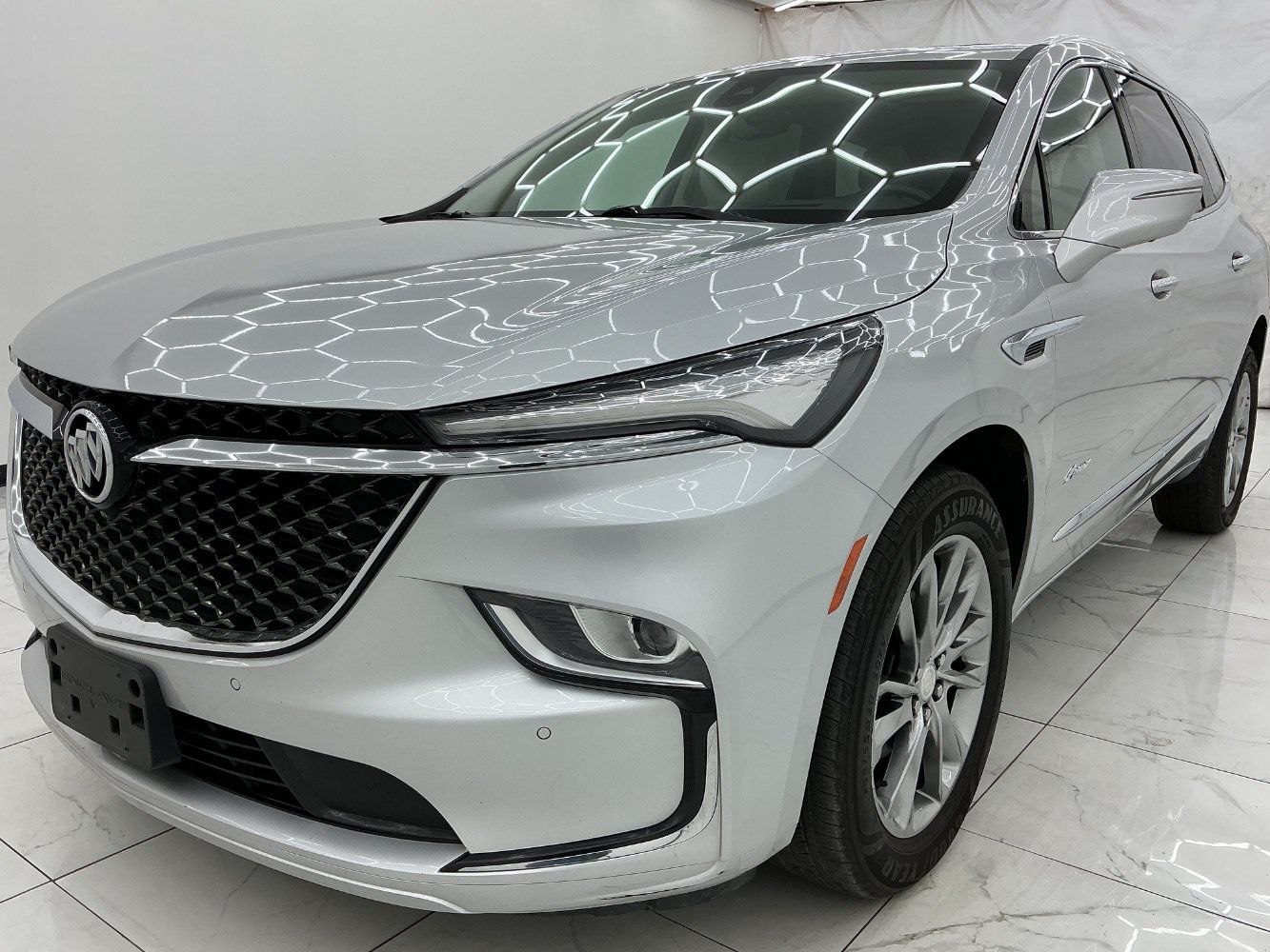 Used 2022 Buick Enclave Avenir w/ Trailering Package, 5000 lbs. AWD/4WD image 1