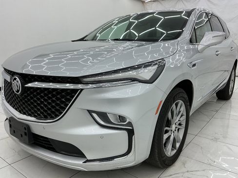 Used 2022 Buick Enclave Avenir w/ Trailering Package, 5000 lbs. AWD/4WD image 1